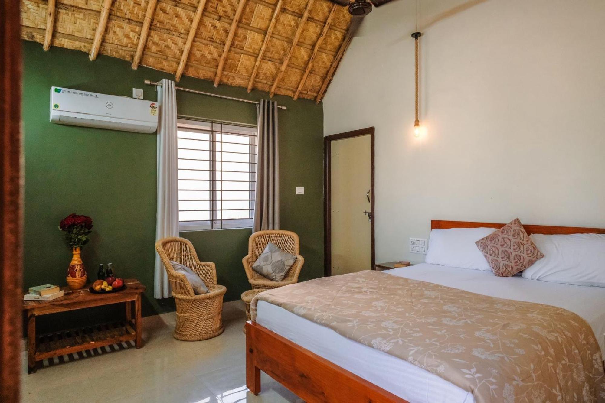 The Hideout Cottage And Restaurant Hampi Εξωτερικό φωτογραφία