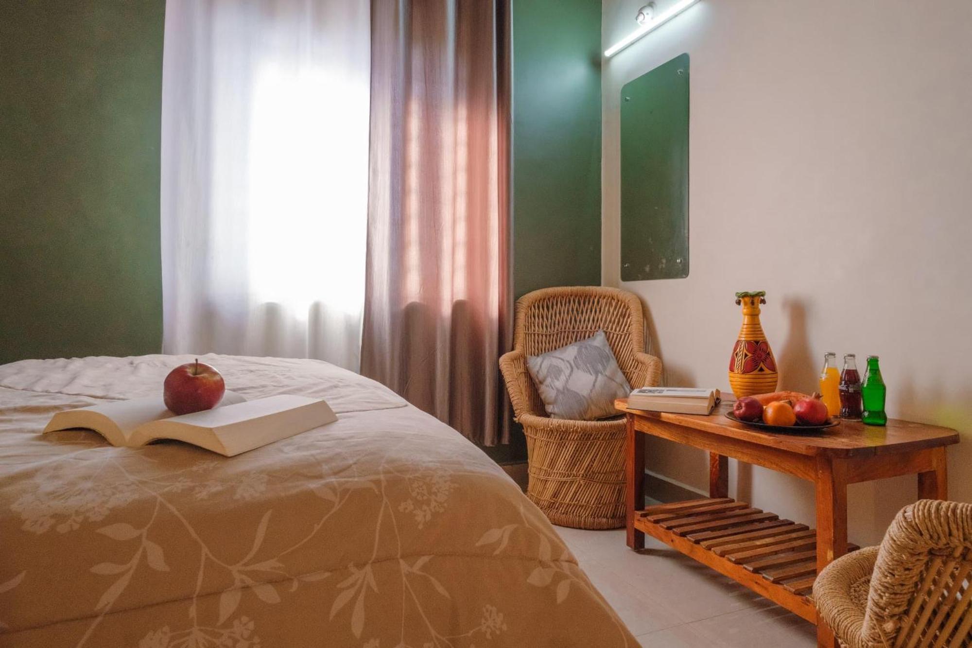 The Hideout Cottage And Restaurant Hampi Εξωτερικό φωτογραφία