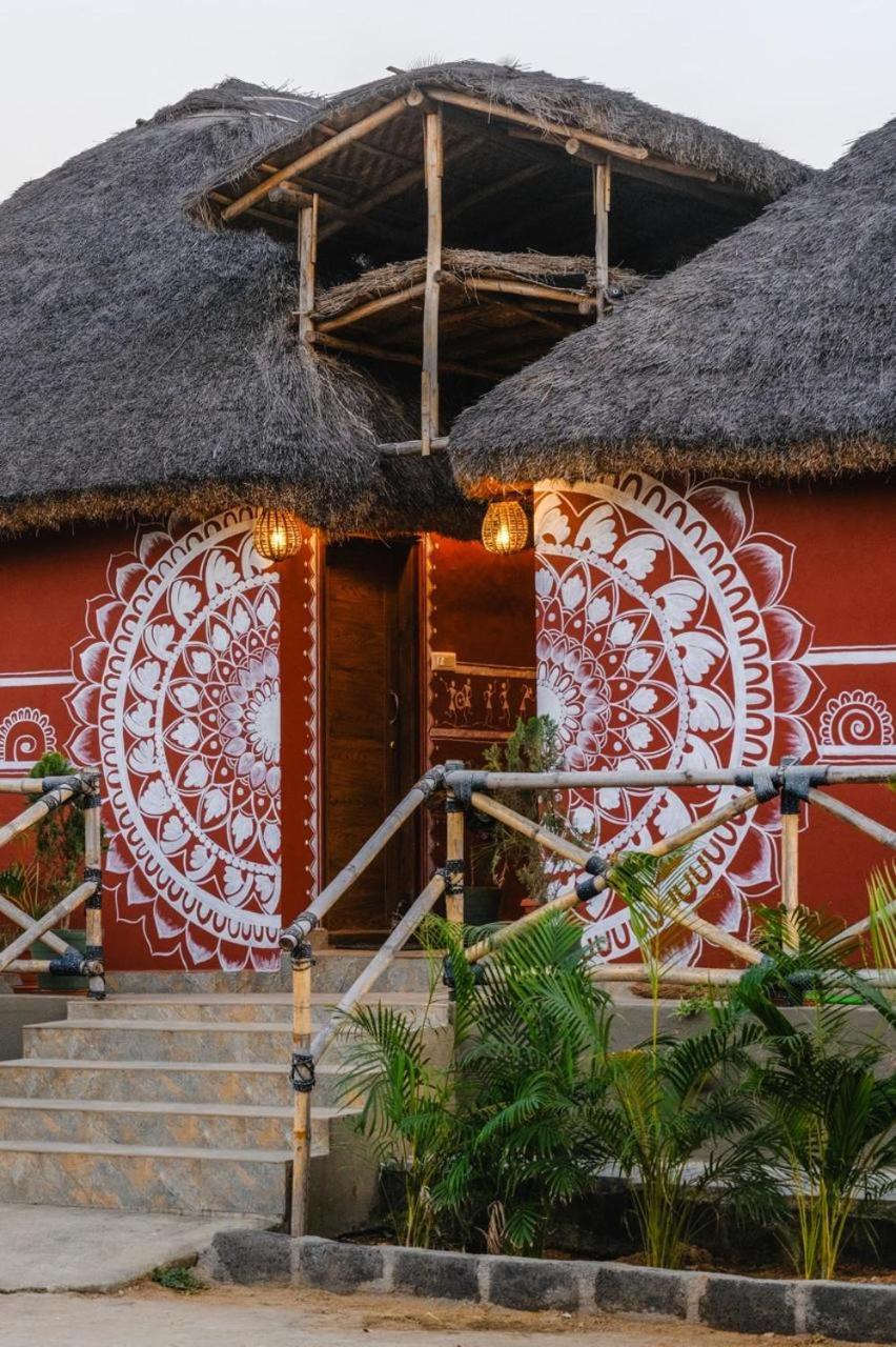 The Hideout Cottage And Restaurant Hampi Εξωτερικό φωτογραφία